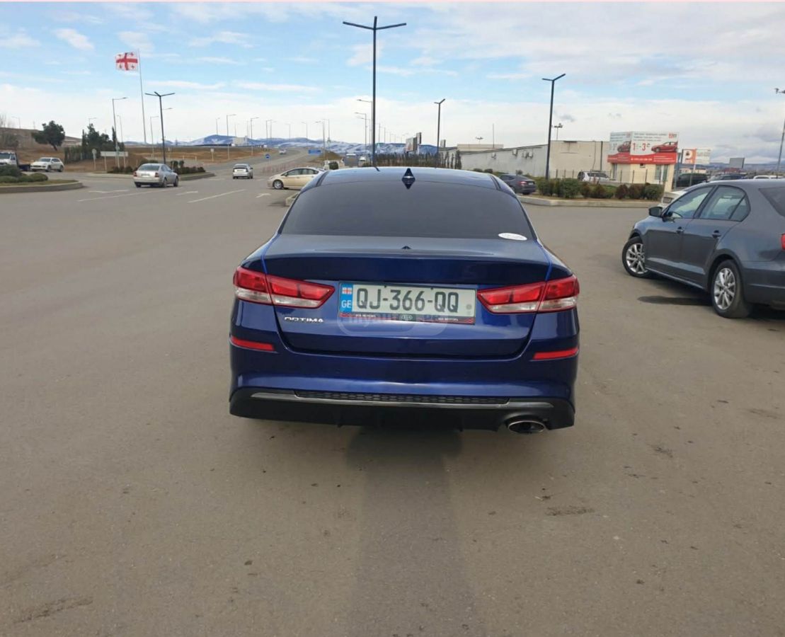 Kia Optima 2019 — photo 2