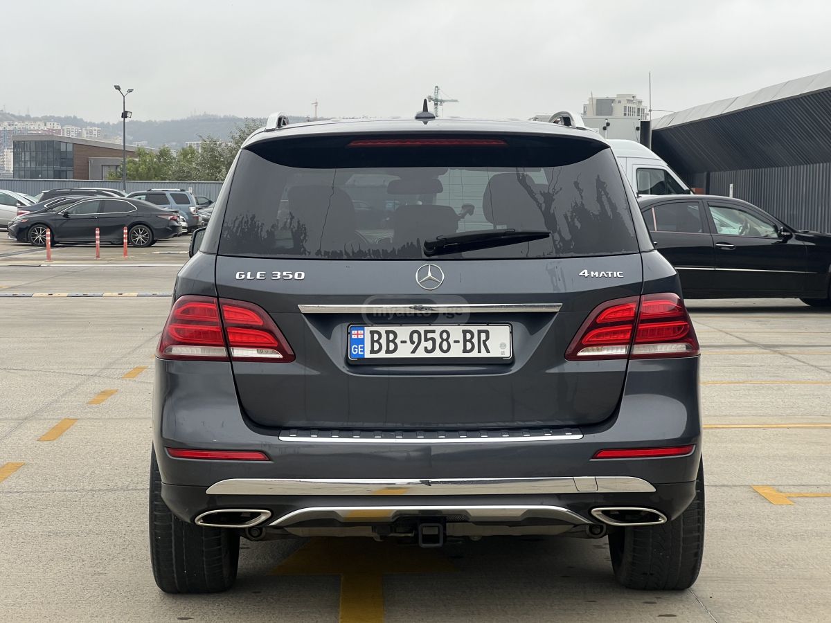 Mercedes-Benz GLE 350 2016 — photo 2
