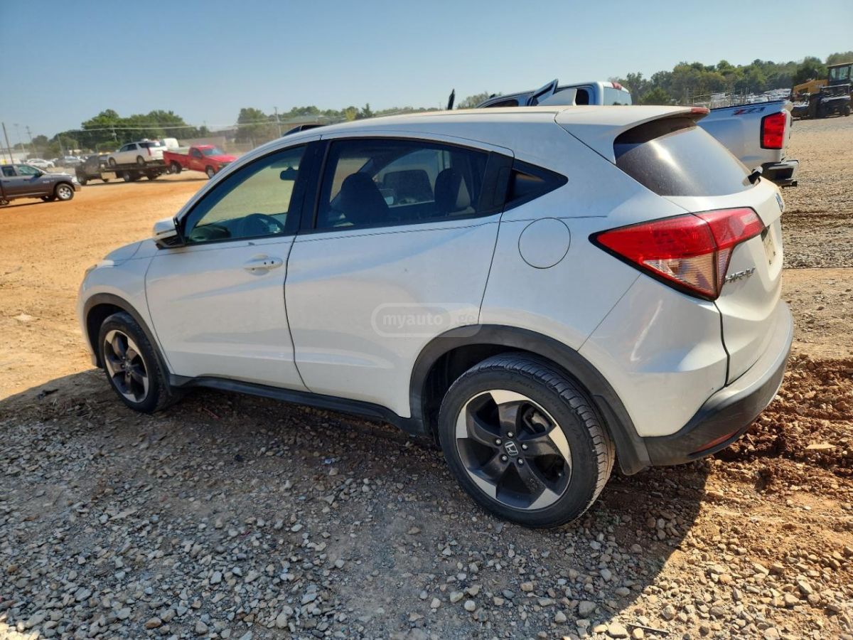 Honda HR-V 2018 — photo 2
