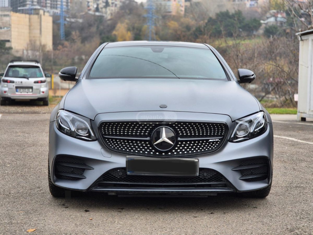Mercedes-Benz E53 AMG 2019 — photo 2