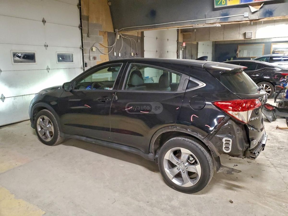 Honda HR-V 2019 — photo 2