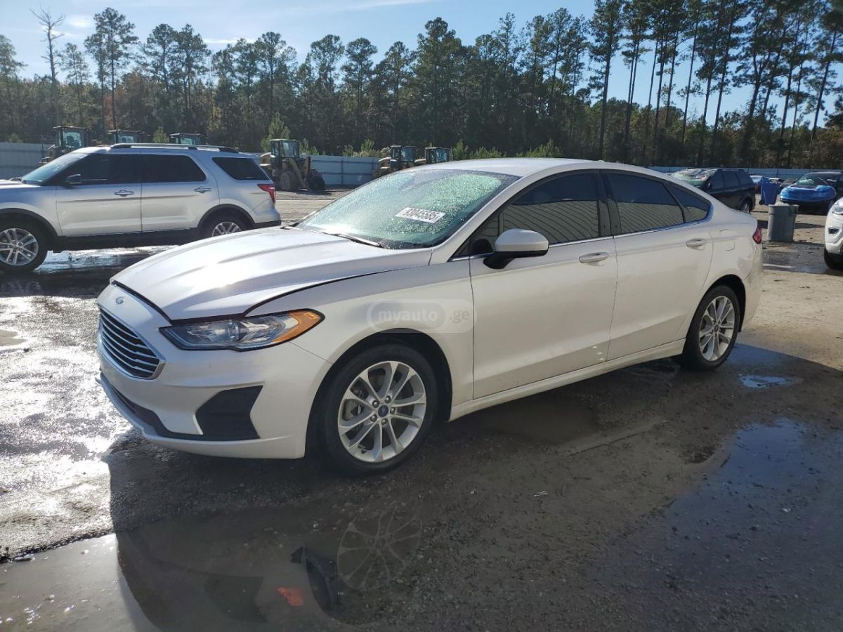 Ford Fusion 2020 — photo 2