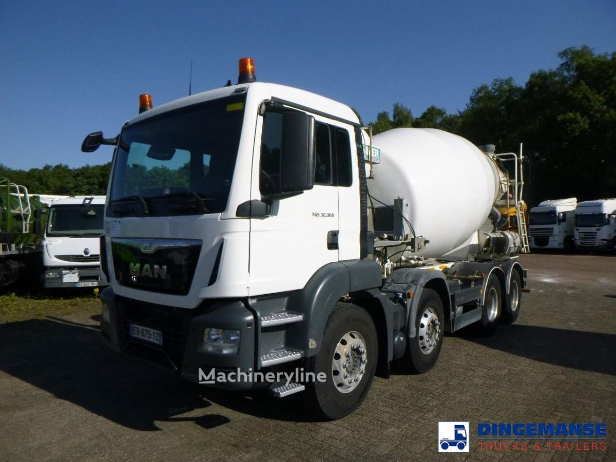 Isuzu TGS