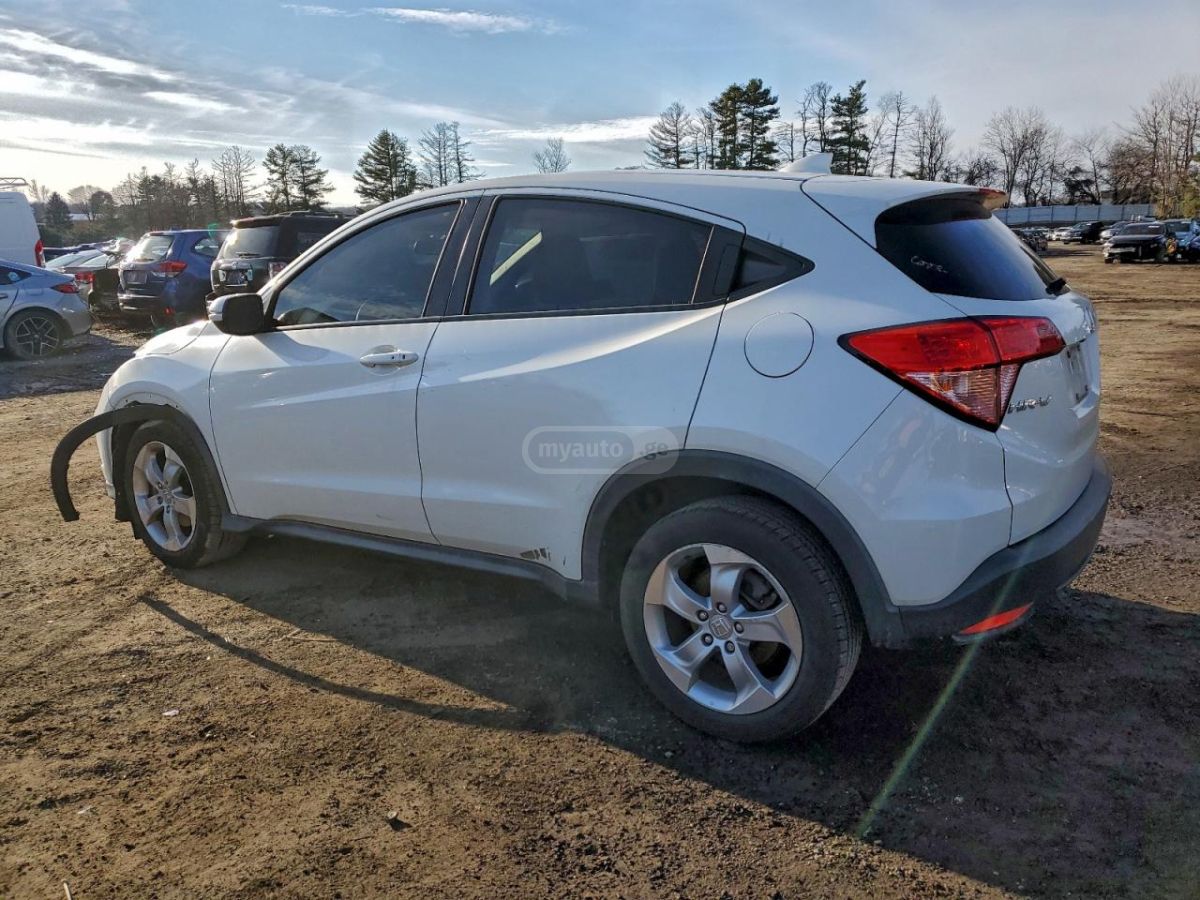 Honda HR-V 2016 — photo 2