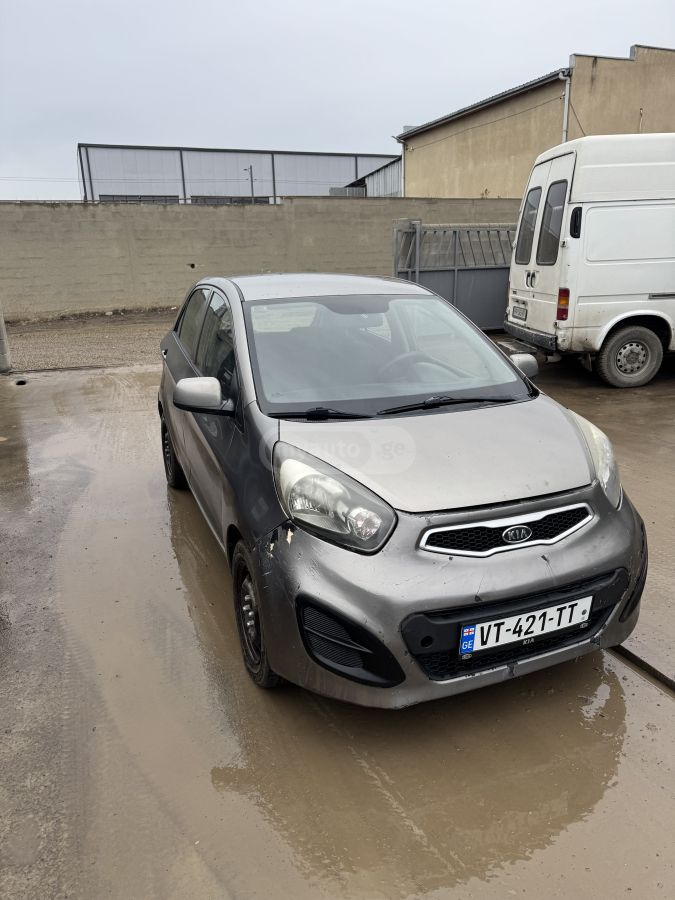 Kia Picanto 2011 — photo 2