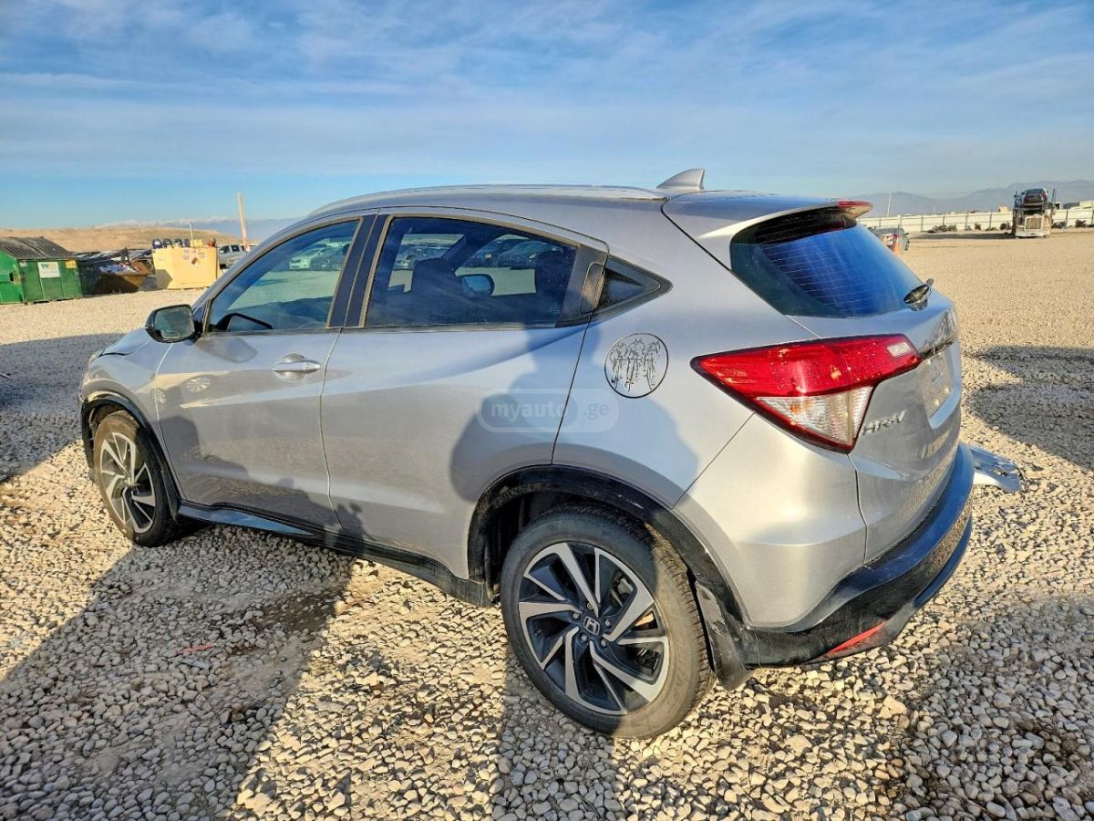 Honda HR-V 2019 — photo 2