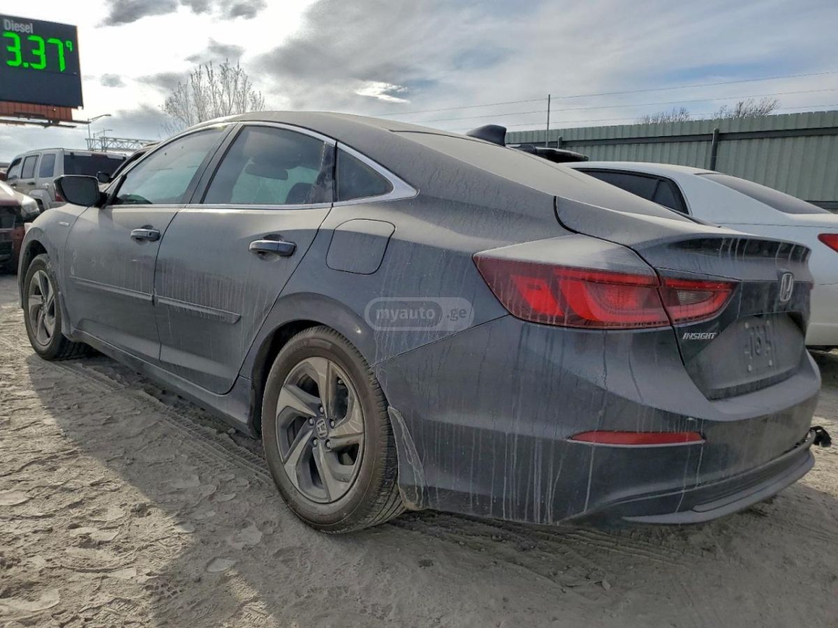 Honda Insight 2021 — photo 2