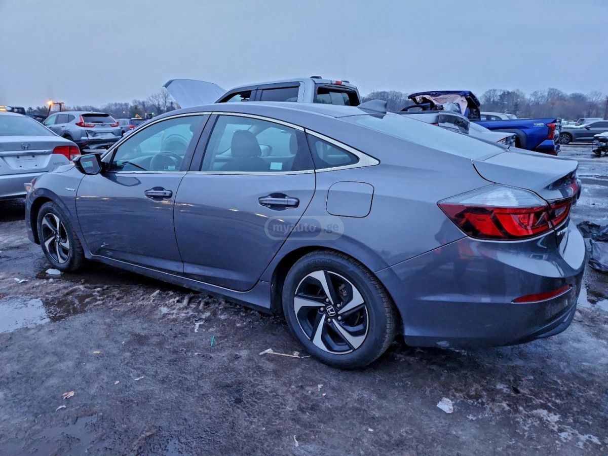 Honda Insight 2021 — photo 2