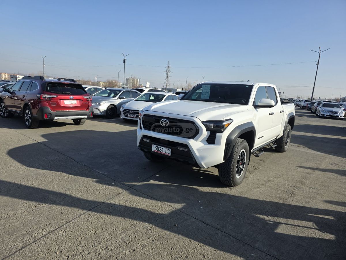 Toyota Tacoma