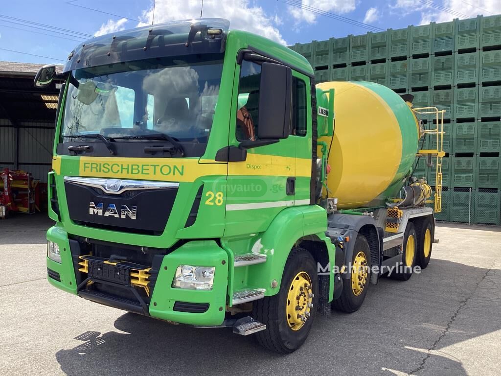 Isuzu TGS