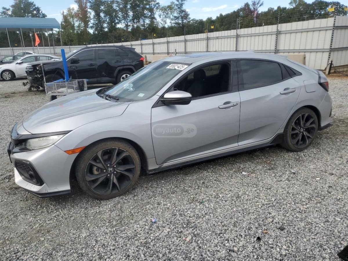 Honda Civic 2018 — photo 2