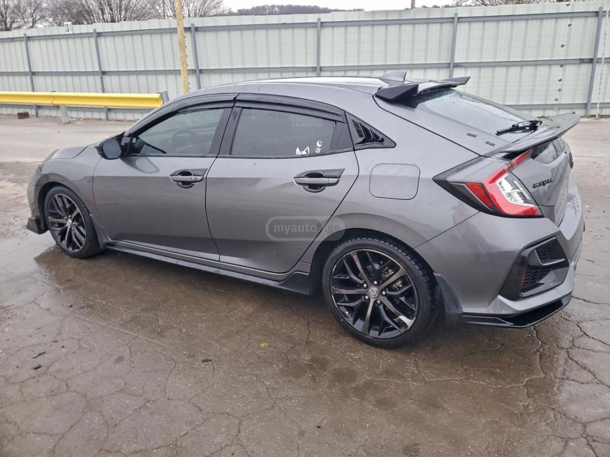 Honda Civic 2021 — photo 2