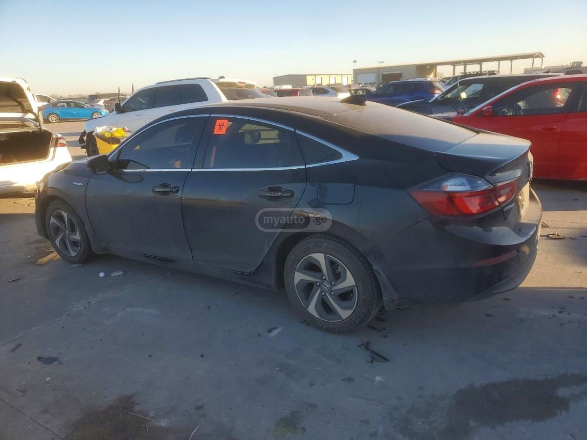 Honda Insight 2022 — photo 2