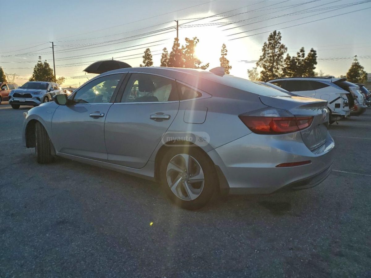 Honda Insight 2020 — photo 2