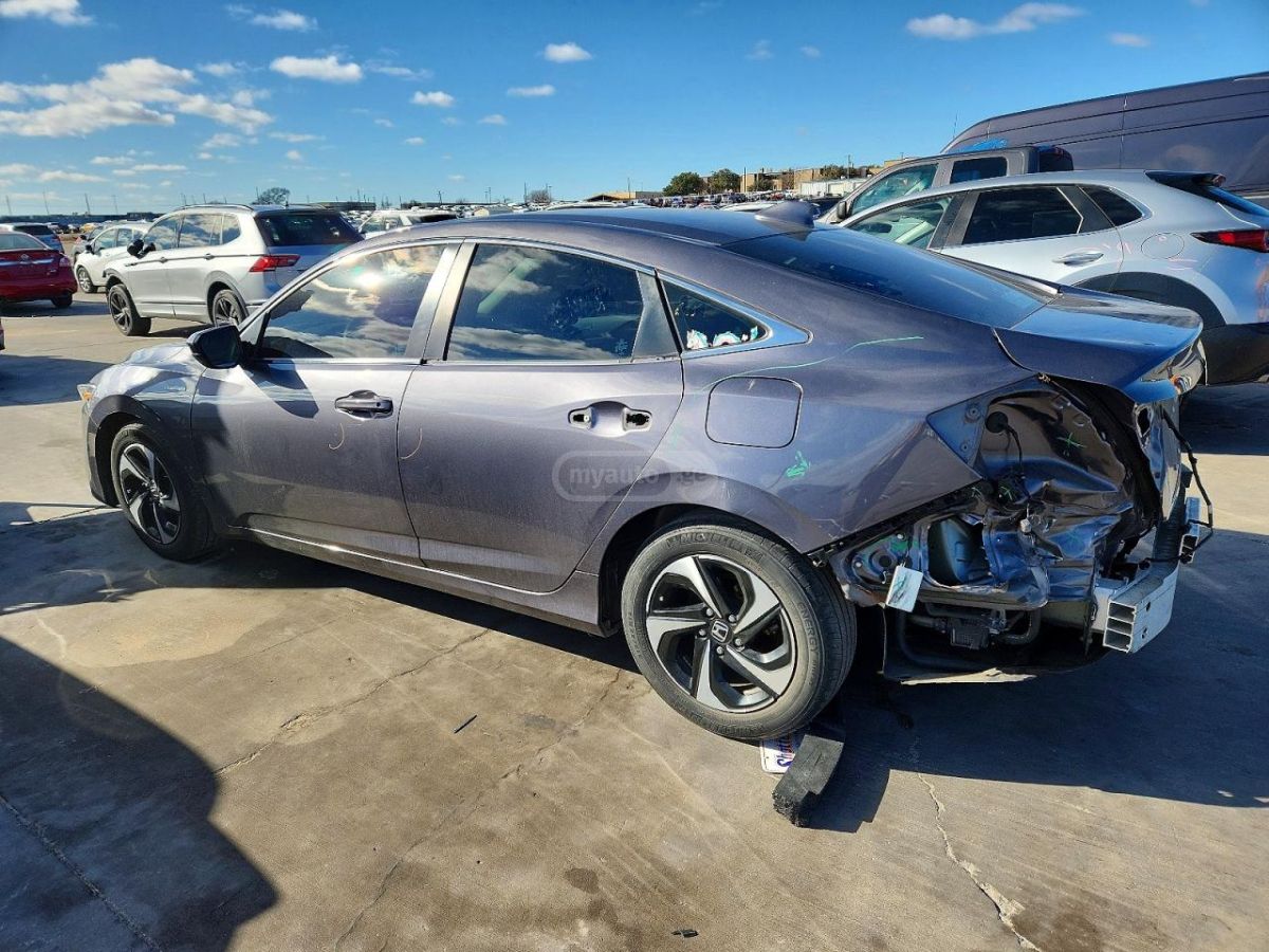Honda Insight 2022 — photo 2