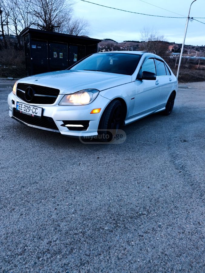 Mercedes-Benz C 250