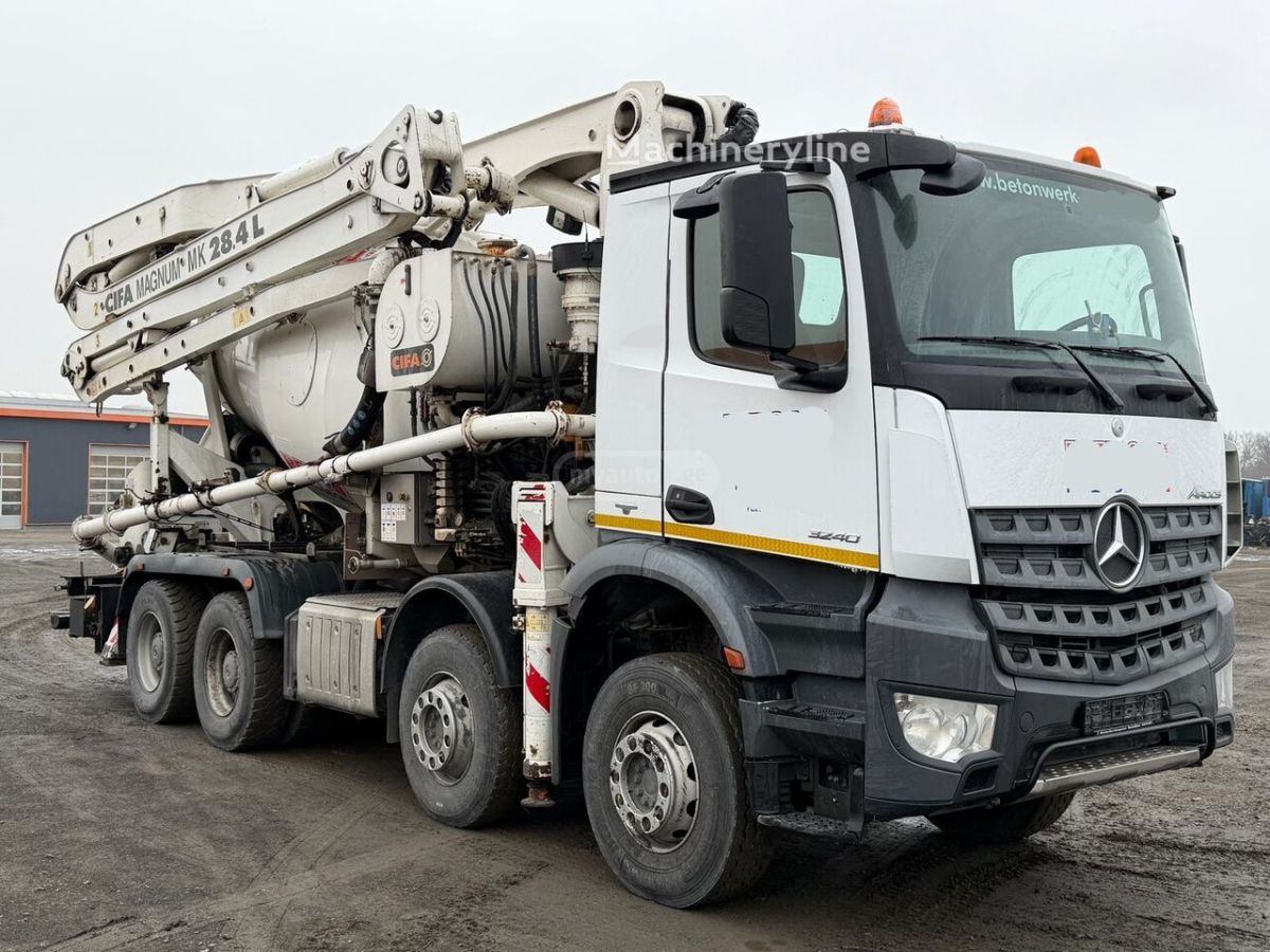Mercedes-Benz Arocs 2015 — photo 2