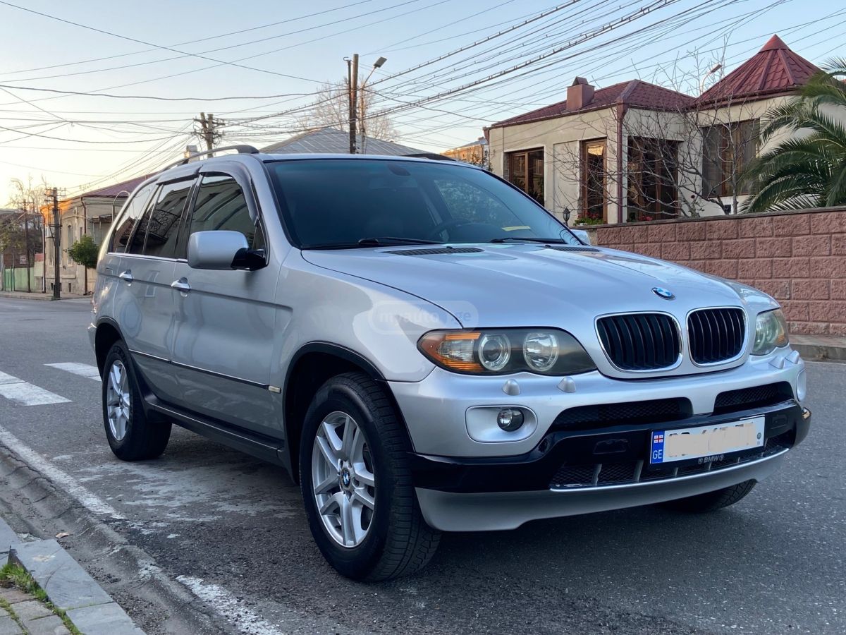 BMW X5 2004 — photo 2