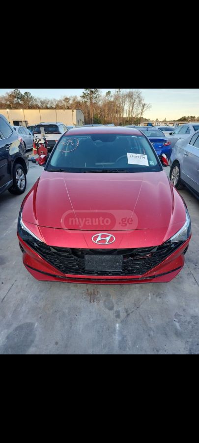 Hyundai Elantra 2022 — photo 2