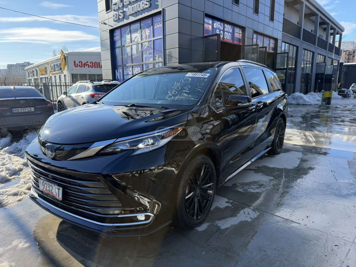 Toyota Sienna