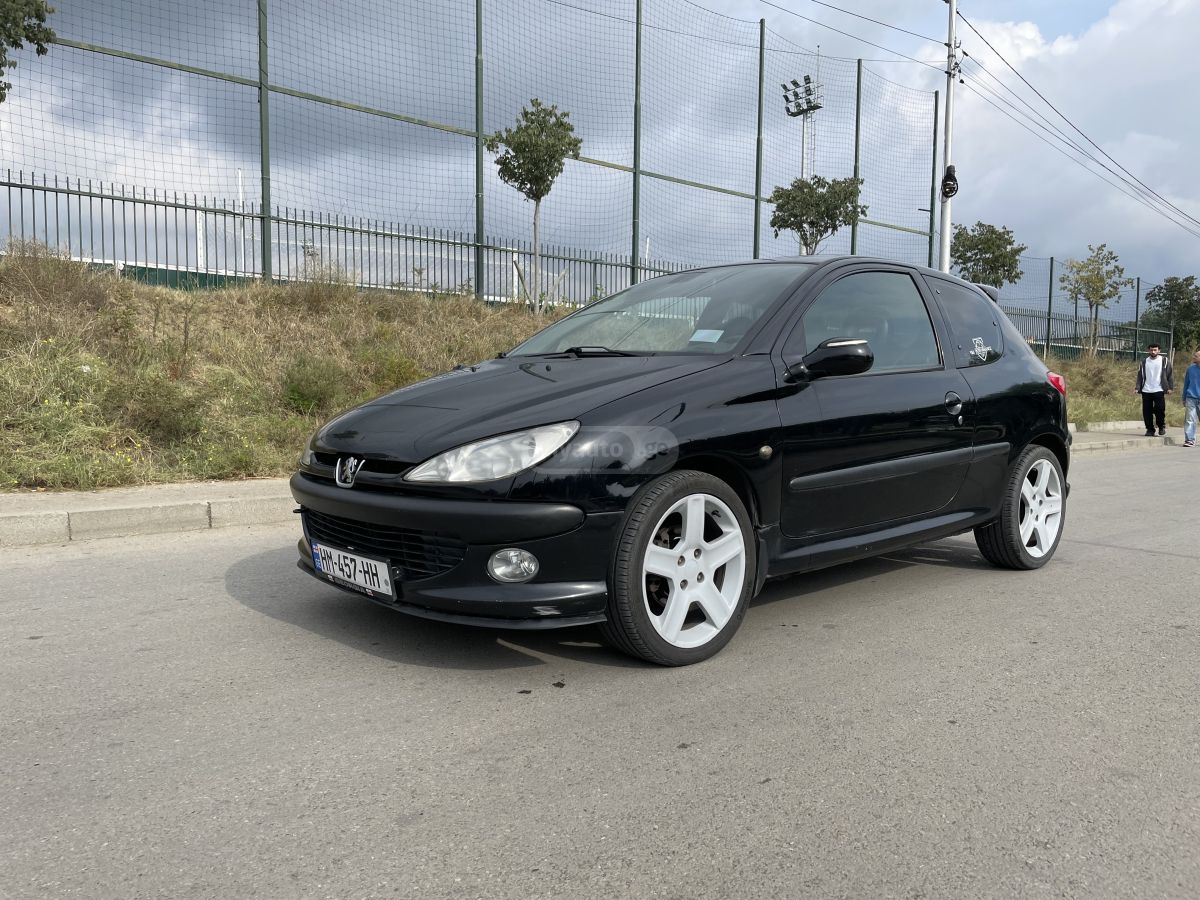 Peugeot 206 2002 — photo 2