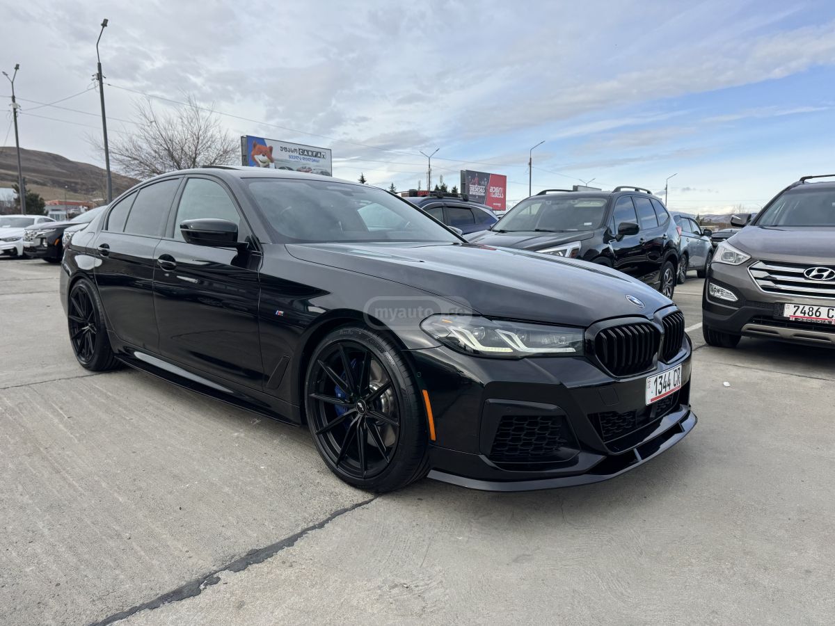 BMW M550 2021 — photo 2