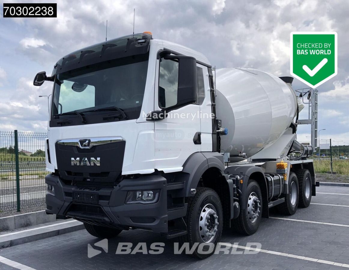 Isuzu TGS