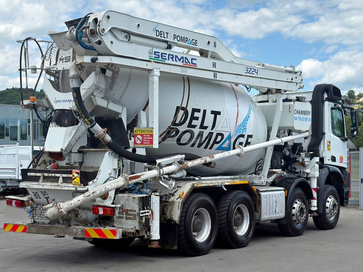Mercedes-Benz Arocs 2016 — photo 2