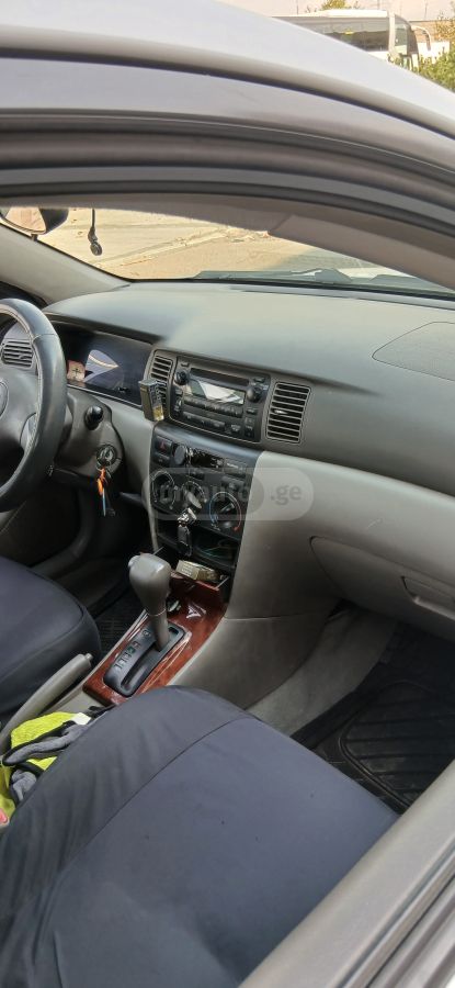 Toyota Corolla 2006 — photo 2