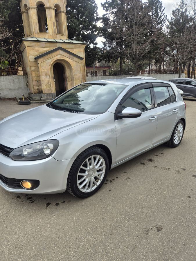 Volkswagen Golf 2011 — photo 2