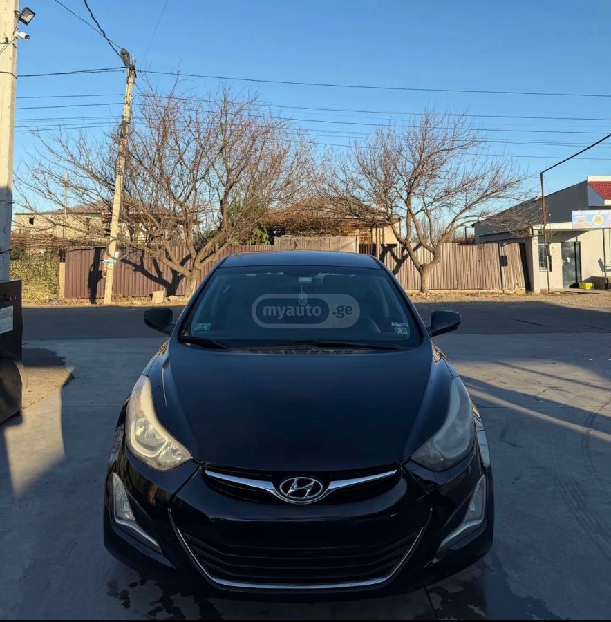 Hyundai Elantra