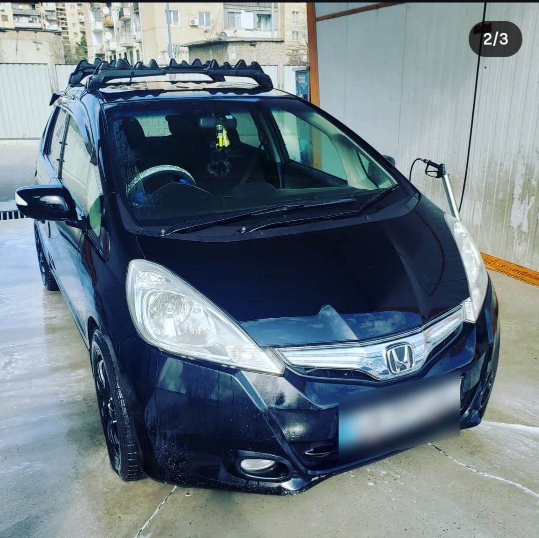 Honda Fit 2011 — photo 2
