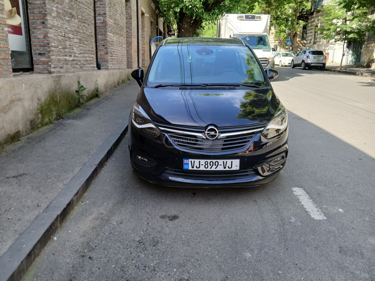 Opel Zafira