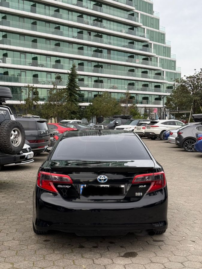 Toyota Camry 2012 — photo 2