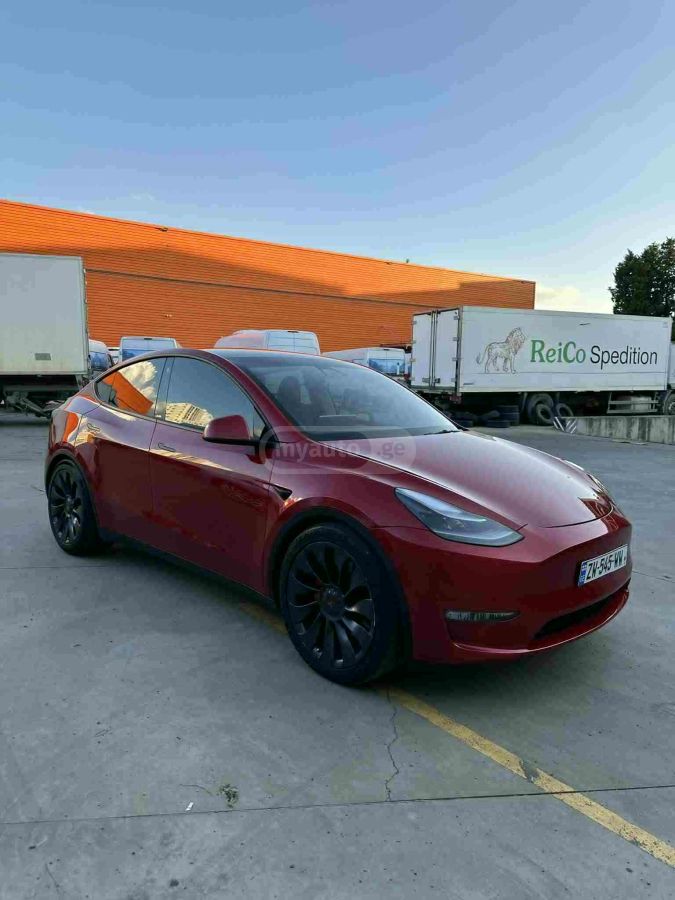 Tesla Model Y