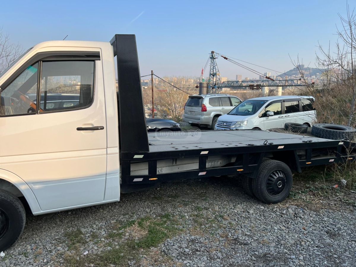 Mercedes-Benz Sprinter 1999 — photo 2
