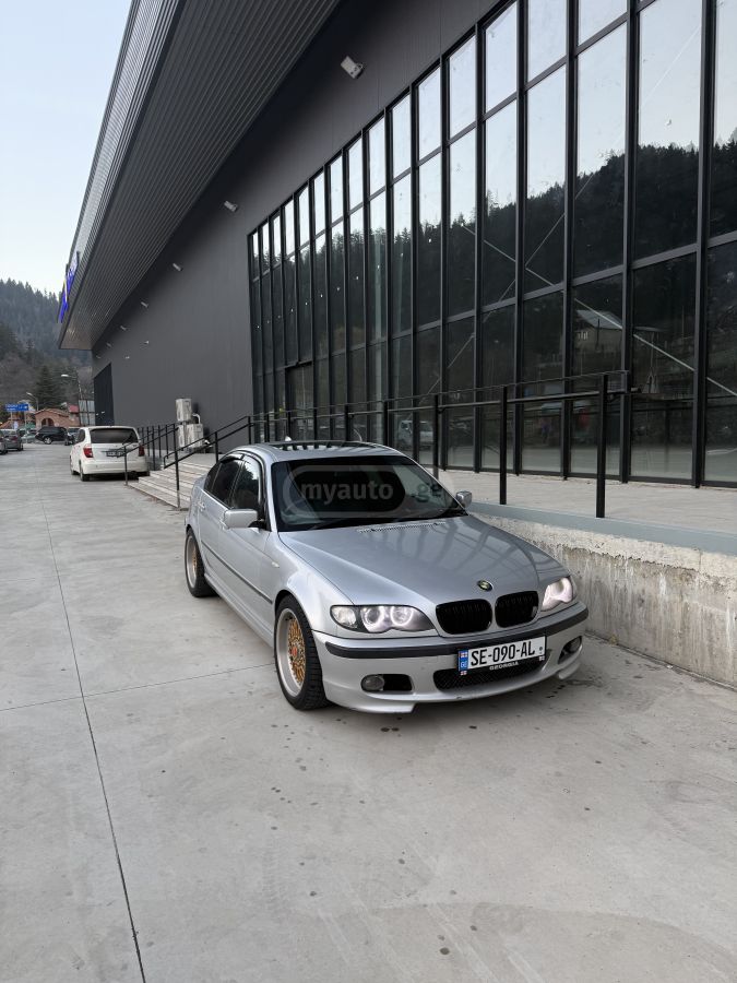 BMW 325 2003 — photo 2