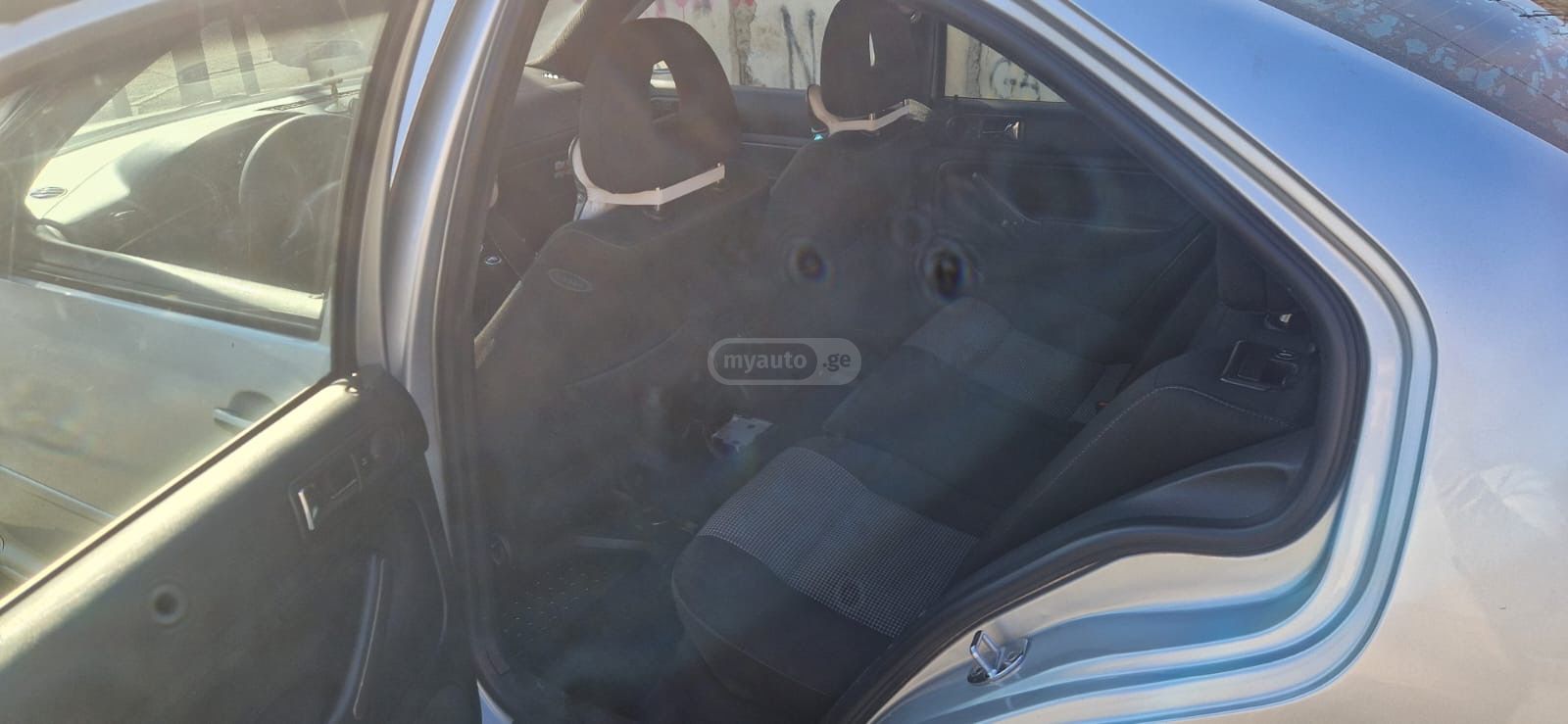 Volkswagen Bora 2000 — photo 2