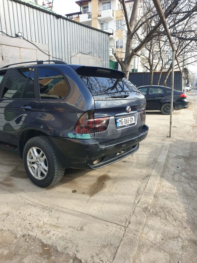 BMW X5 2003 — photo 2