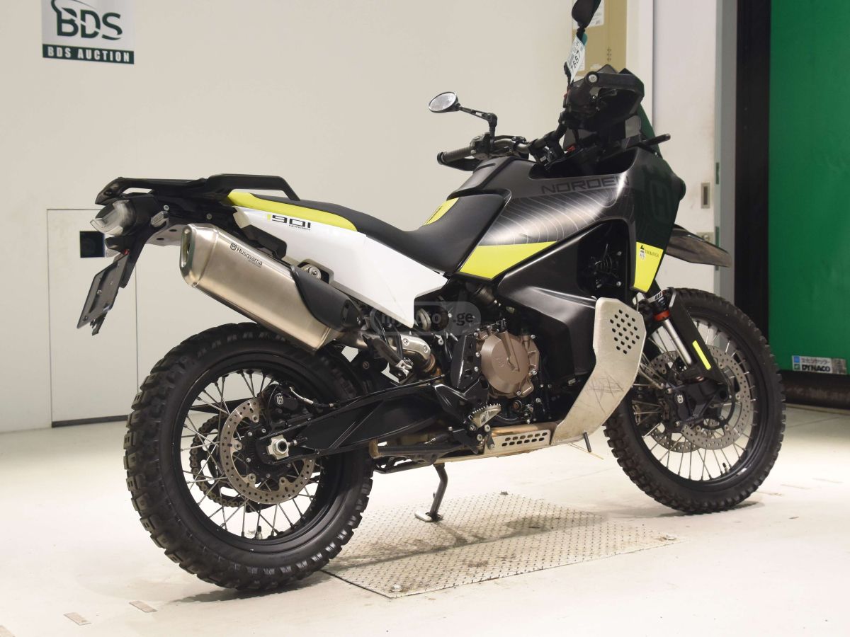 Husqvarna Norden 901 2022 — photo 2