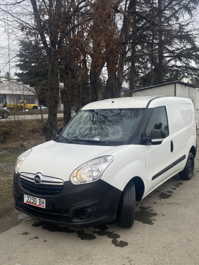 Opel Combo 2014 — photo 2