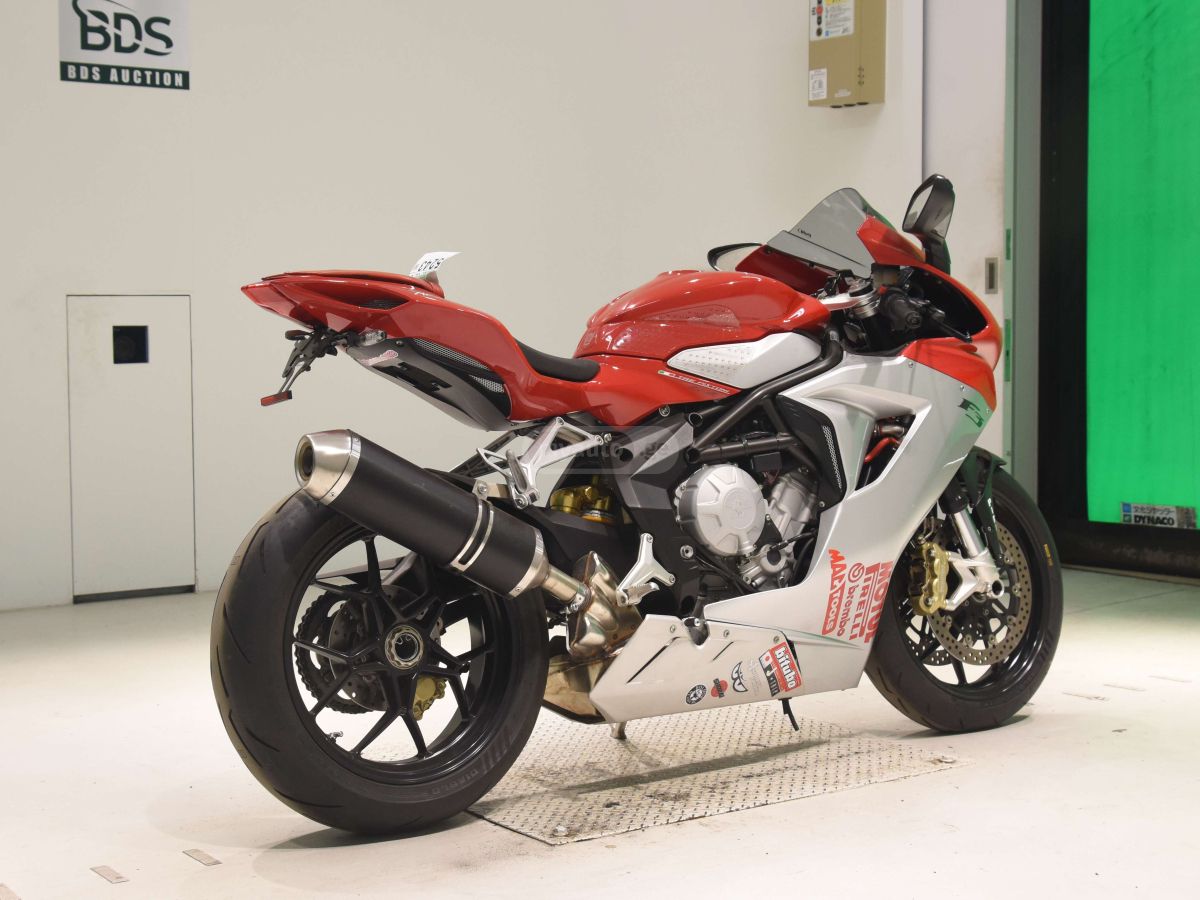 MV Agusta F3 675 2013 — photo 2