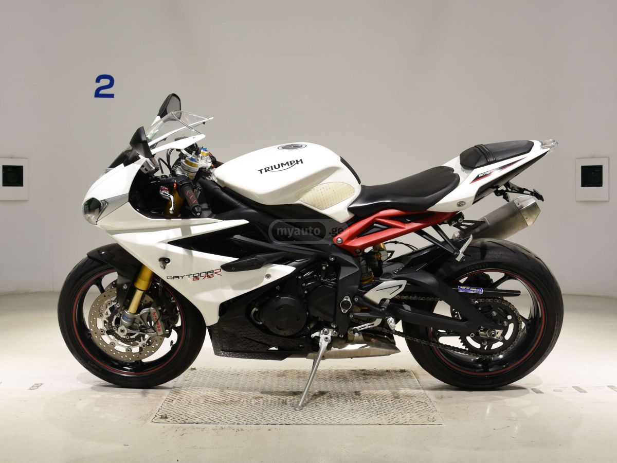 Triumph Daytona 675