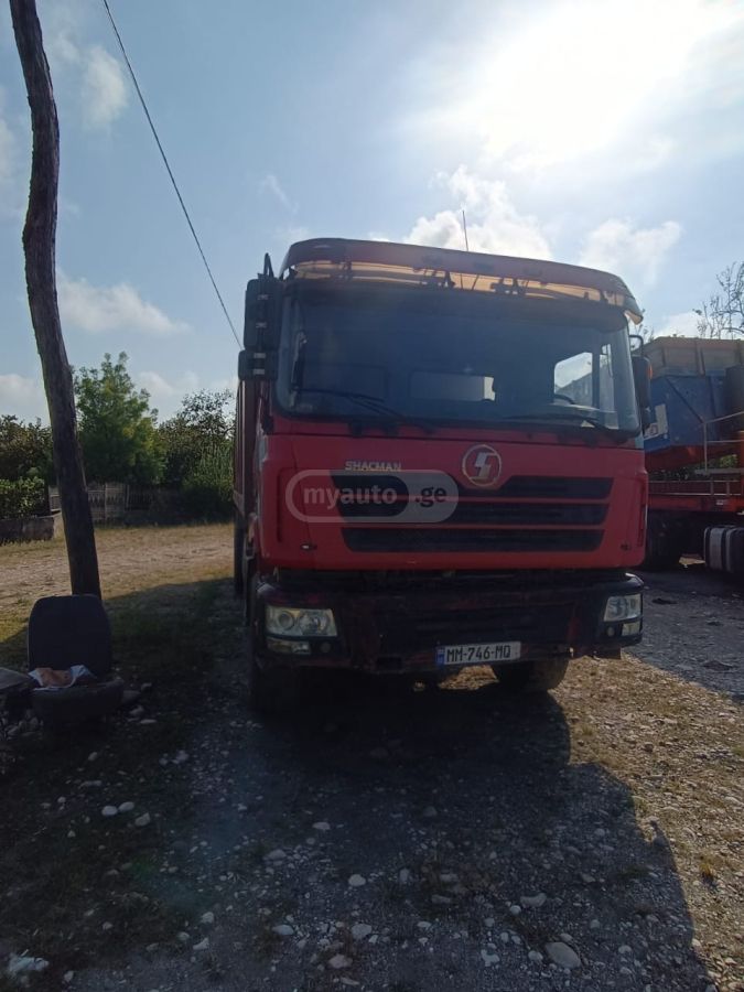 Haval F3000 2012 — photo 2