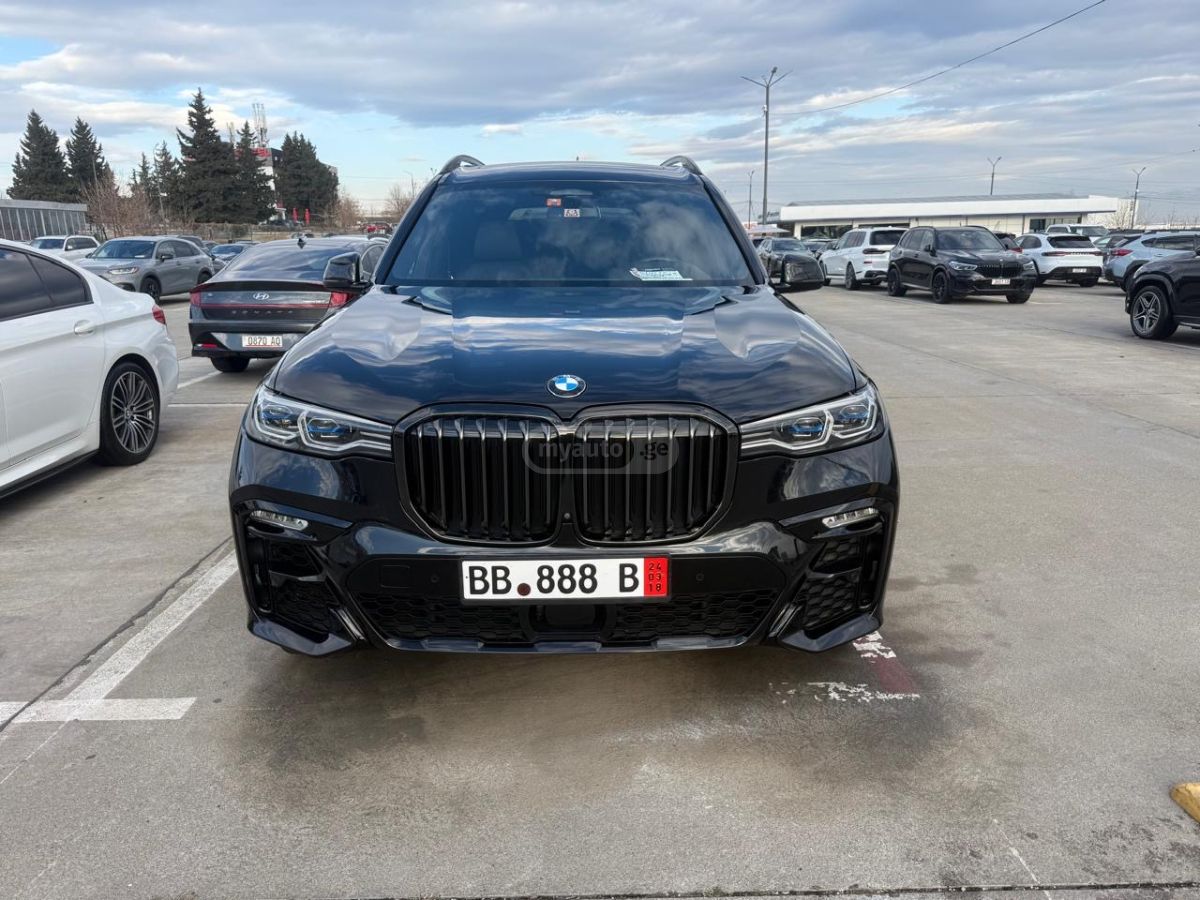 BMW X7