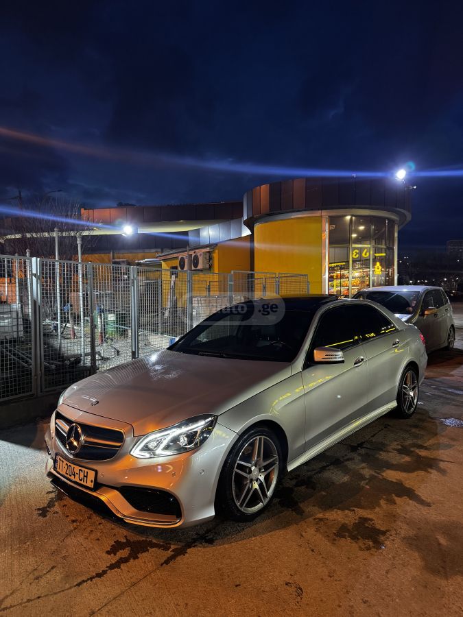 Mercedes-Benz E 350