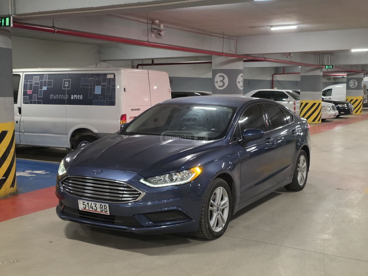 Ford Fusion 2018 — photo 2