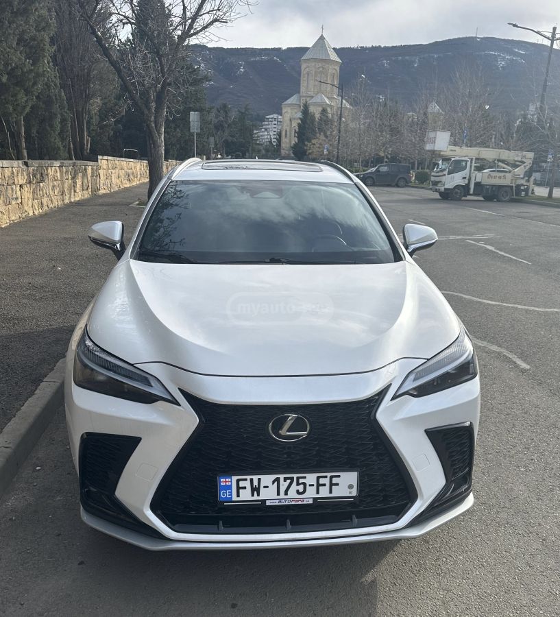 Lexus NX 350