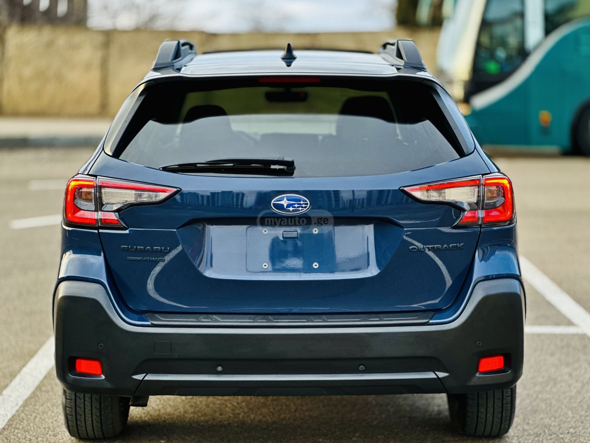 Subaru Outback 2023 — photo 2