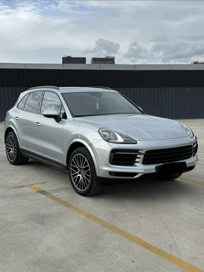 Porsche Cayenne 2020 — photo 2